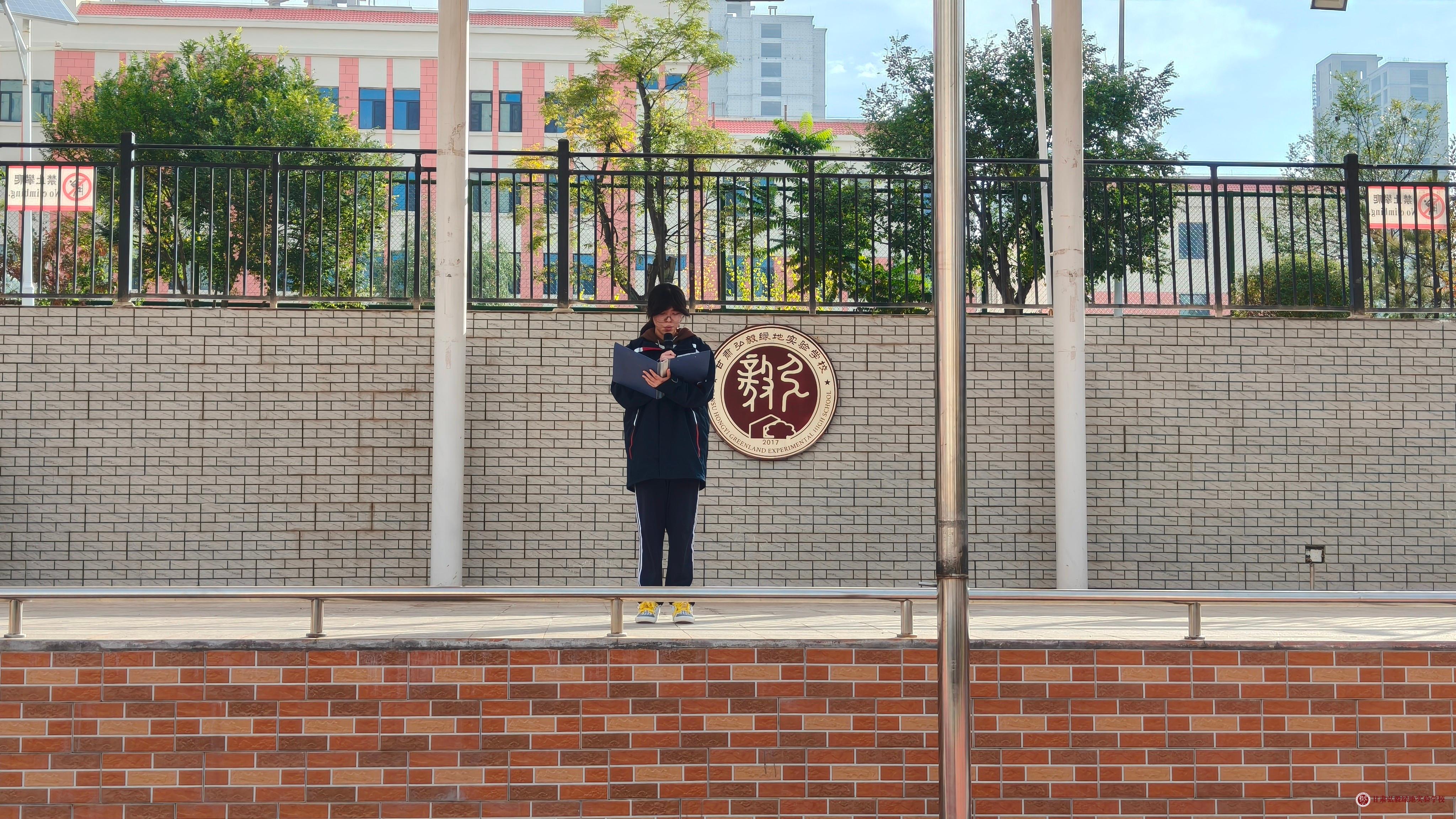 微信图片_20251014163212_269_90.jpg